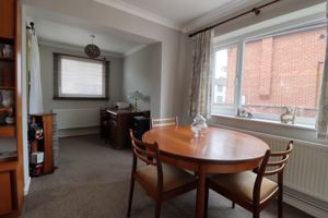 Dining Room- click for photo gallery